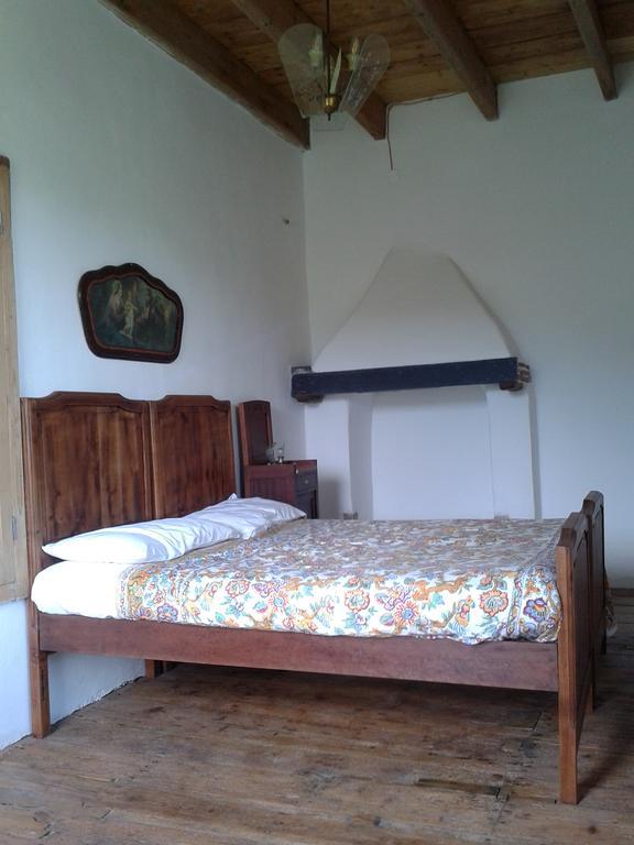 Отель Rural House Rondini Camposasco Экстерьер фото